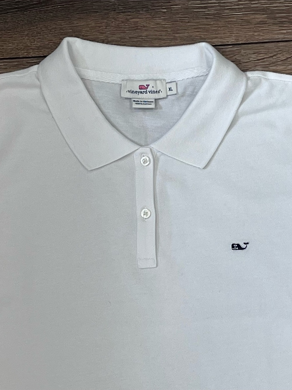 Vineyard Vines White Polo Short Women’s XL